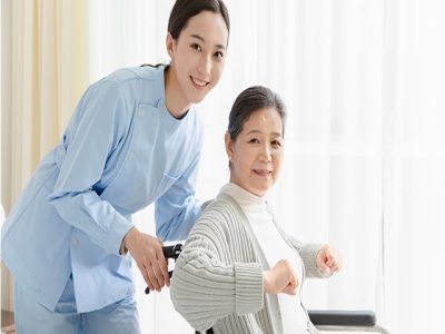 提供優(yōu)質(zhì)家政服務(wù)，讓您的家庭生活更加輕松